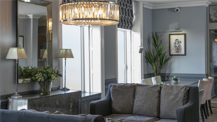 Glendower Hotel Restaurant
