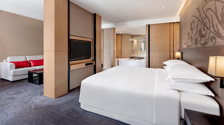 Paradox Bangkok Sukhumvit Suite