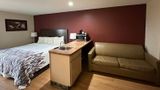Econo Lodge Inn & Suites Monee Suite