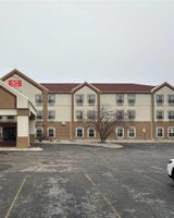 Econo Lodge Inn & Suites Monee