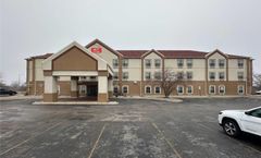 Econo Lodge Inn & Suites Monee