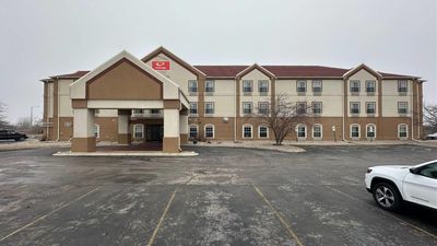 Econo Lodge Inn & Suites Monee