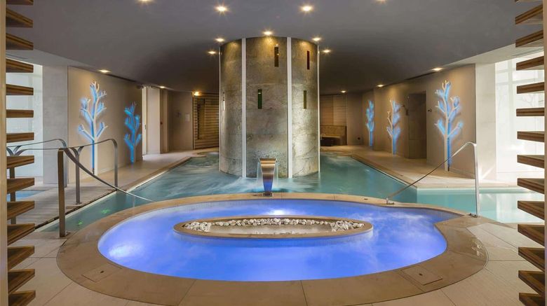 <b>Chateau d'Augerville Golf & Spa Resort Spa</b>. Images powered by <a href="https://iceportal.shijigroup.com/" title="IcePortal" target="_blank">IcePortal</a>.