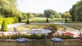 <b>Chateau d'Augerville Golf & Spa Resort Restaurant</b>. Images powered by <a href="https://iceportal.shijigroup.com/" title="IcePortal" target="_blank">IcePortal</a>.