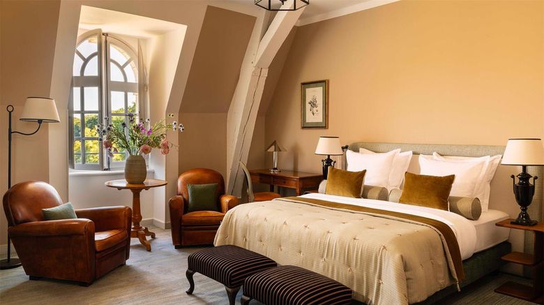 <b>Chateau d'Augerville Golf & Spa Resort Room</b>. Images powered by <a href="https://iceportal.shijigroup.com/" title="IcePortal" target="_blank">IcePortal</a>.
