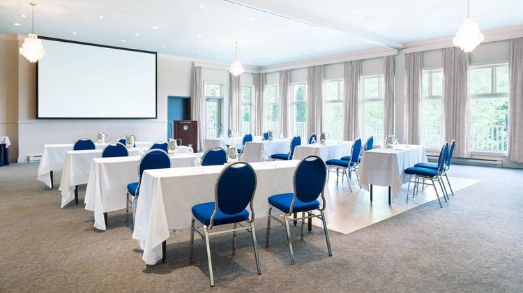Manoir des Sables Meeting