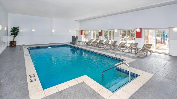 Hotel Cheribourg Pool