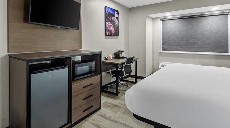 Microtel Inn & Suites Ft. Worth North Suite