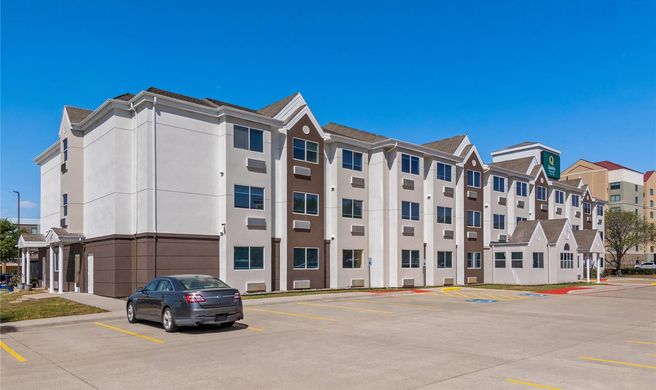 Microtel Inn & Suites Ft. Worth North Exterior