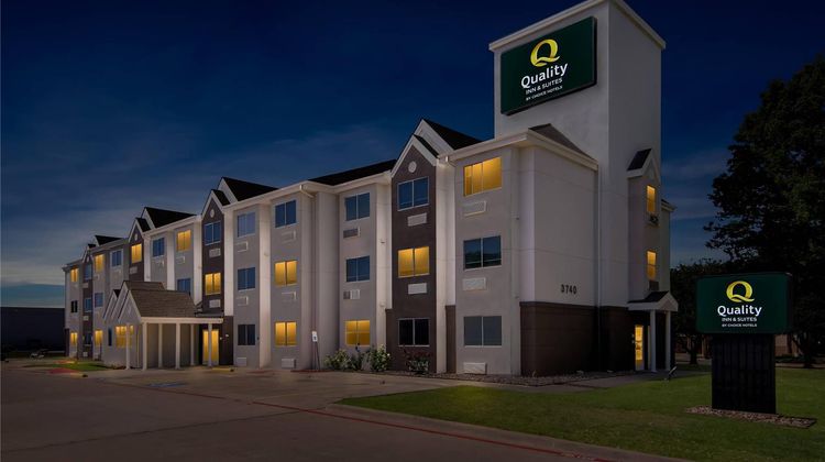 Microtel Inn & Suites Ft. Worth North Exterior