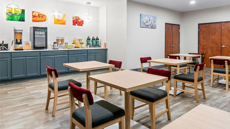 <b>Microtel Inn & Suites Ft. Worth North Restaurant</b>. Images powered by <a href="https://iceportal.shijigroup.com/" title="IcePortal" target="_blank">IcePortal</a>.