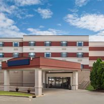 Royle Hotel Milwaukee Arpt