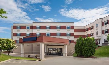 Royle Hotel Milwaukee Arpt
