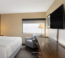 Royle Hotel Milwaukee Arpt Room