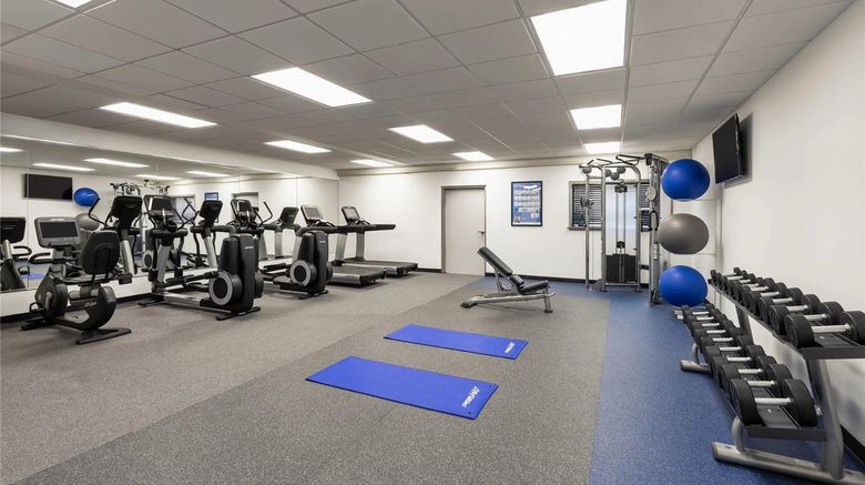 <b>Royle Hotel Milwaukee Arpt Health</b>. Images powered by <a href="https://iceportal.shijigroup.com/" title="IcePortal" target="_blank">IcePortal</a>.