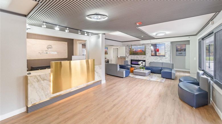 <b>Interurban Suites Hotel Lobby</b>. Images powered by <a href="https://iceportal.shijigroup.com/" title="IcePortal" target="_blank">IcePortal</a>.