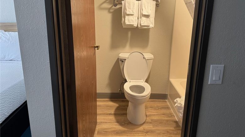 <b>Days Inn Sault Ste Marie Room</b>. Images powered by <a href="https://iceportal.shijigroup.com/" title="IcePortal" target="_blank">IcePortal</a>.