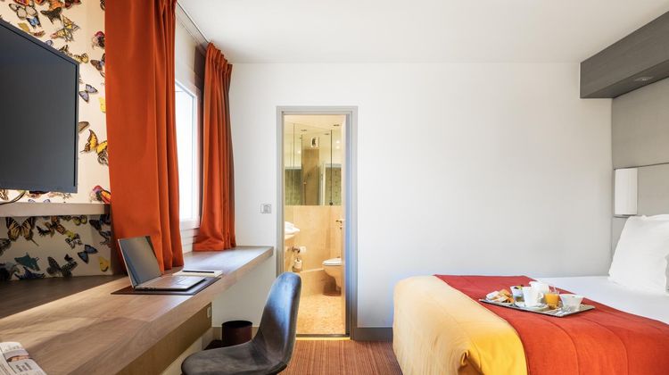 Hotel Paris Neuilly Room