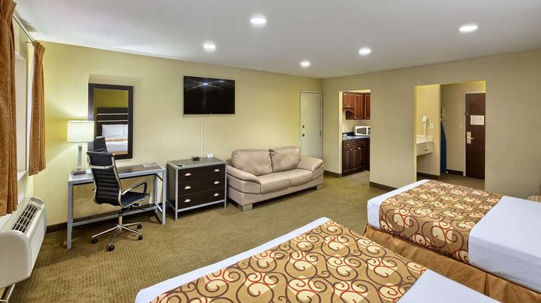 <b>Country Hearth Inn Suite</b>. Images powered by <a href="https://iceportal.shijigroup.com/" title="IcePortal" target="_blank">IcePortal</a>.