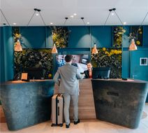 Hotel Le Riviera Lobby