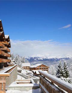 Dent Blanche Resort