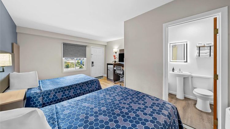 Rodeway Inn Somerset Room