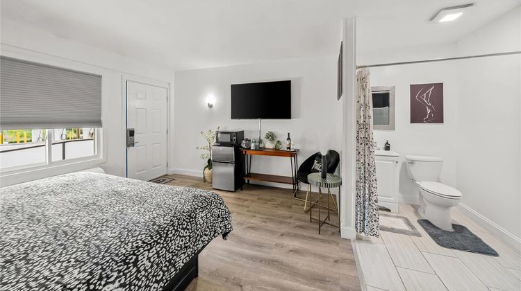 Rodeway Inn Somerset Suite