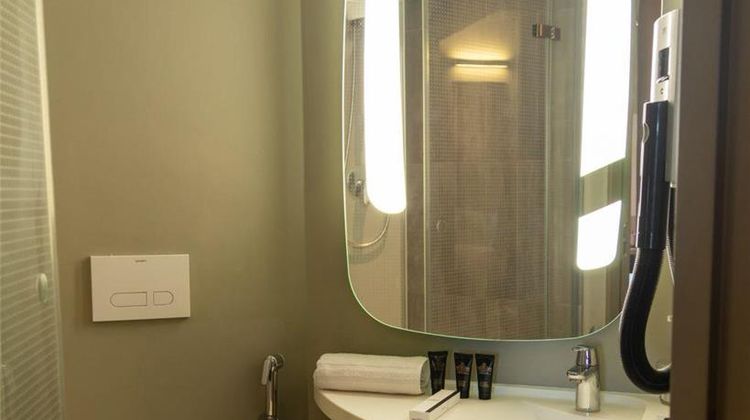 Hotel Atlantis Alger Aeroport Room