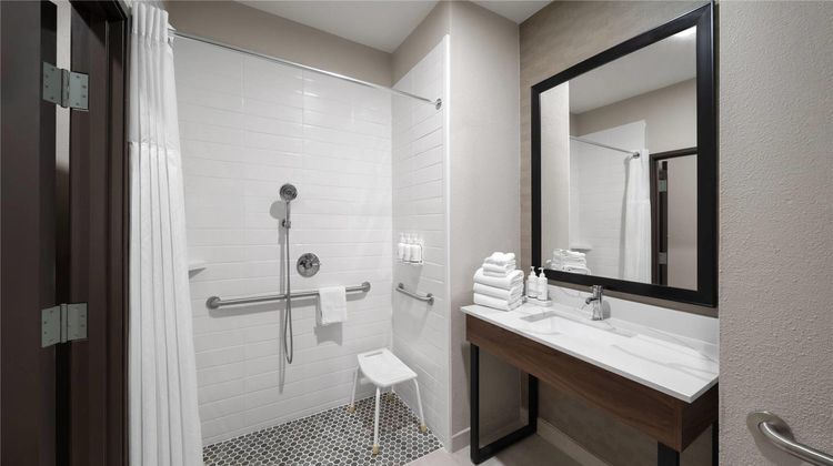 La Quinta Inn & Suites Nacogdoches Room