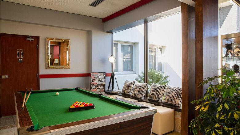<b>Aquilon Hotel Recreation</b>. Images powered by <a href="https://iceportal.shijigroup.com/" title="IcePortal" target="_blank">IcePortal</a>.