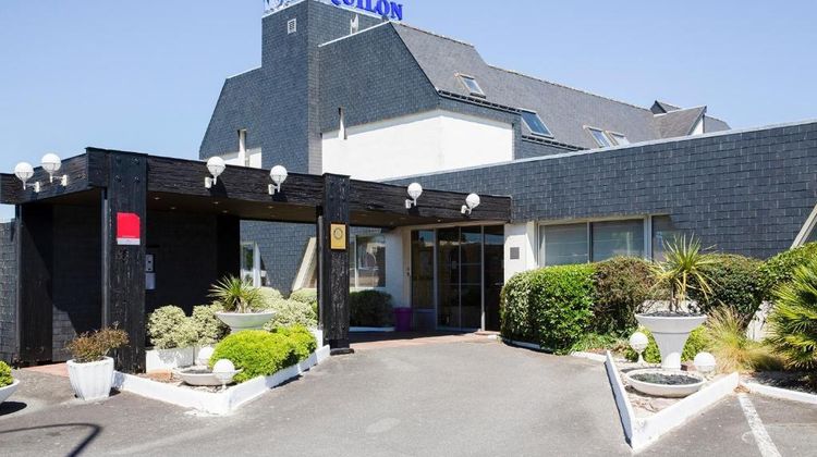 Aquilon Hotel Exterior