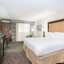 Wyndham Grand Executive Center