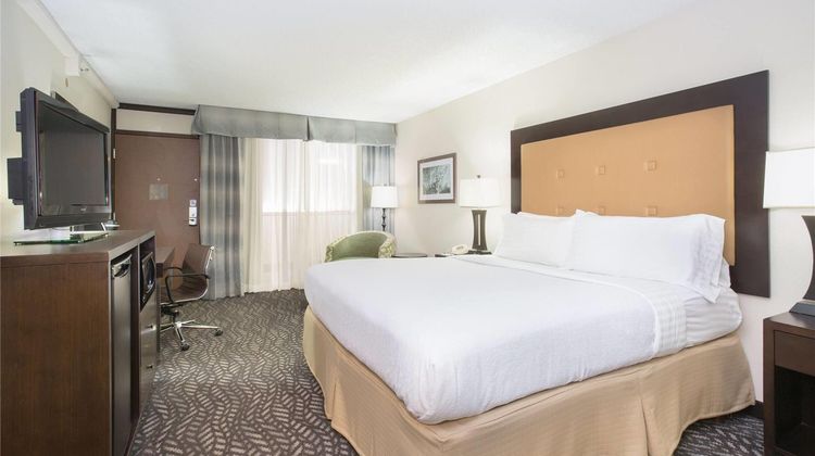 Wyndham Grand Executive Center Room
