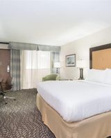 Wyndham Grand Executive Center