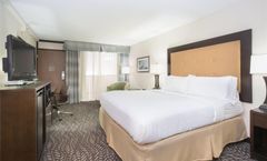 Wyndham Grand Executive Center