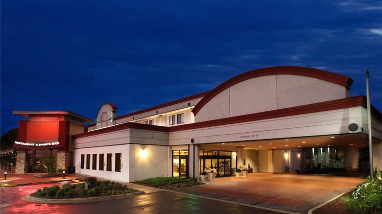 Wyndham Grand Executive Center Exterior. Images powered by <a href="https://iceportal.shijigroup.com" target="_blank" rel="noopener">Ice Portal</a>.