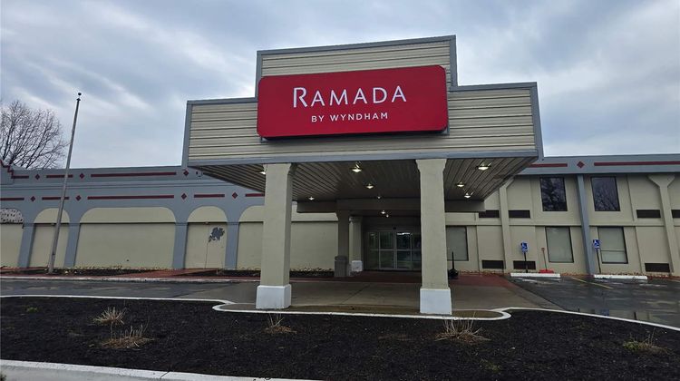 Ramada by Wyndham New Kensington Exterior