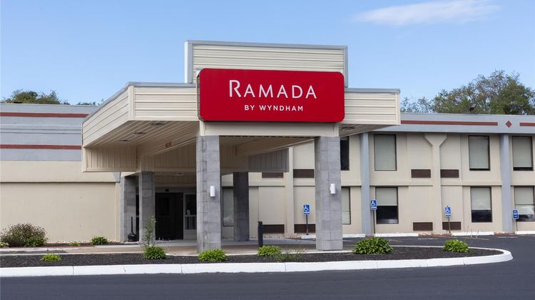 Ramada by Wyndham New Kensington Exterior