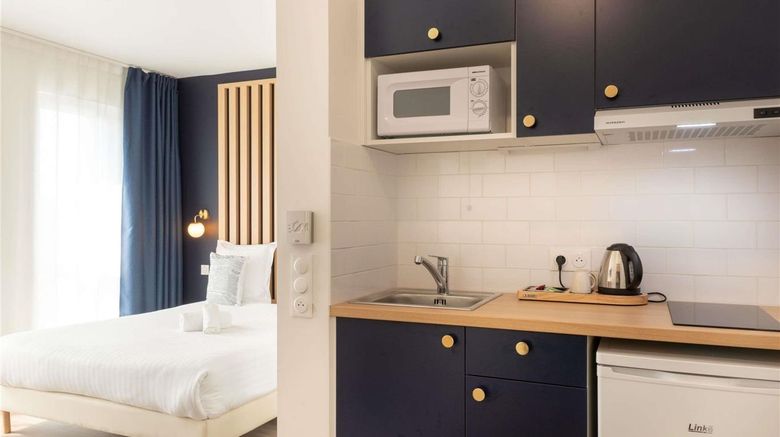 <b>Aparthotel Adagio Access Paris Pont Ivry Exterior</b>. Images powered by <a href="https://iceportal.shijigroup.com/" title="IcePortal" target="_blank">IcePortal</a>.
