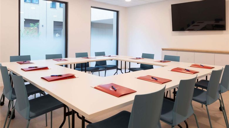 <b>Aparthotel Adagio Access Paris Pont Ivry Meeting</b>. Images powered by <a href="https://iceportal.shijigroup.com/" title="IcePortal" target="_blank">IcePortal</a>.