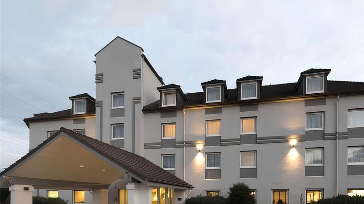 ibis Styles Cologne Airport Troisdorf Exterior