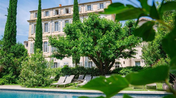 Handwritten Chateau De Mazan Pool