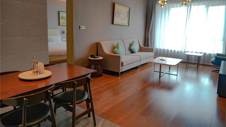 <b>Ethiopian Skylight Hotel Suite</b>. Images powered by <a href="https://iceportal.shijigroup.com/" title="IcePortal" target="_blank">IcePortal</a>.