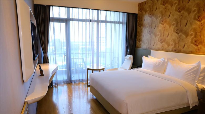 <b>Ethiopian Skylight Hotel Room</b>. Images powered by <a href="https://iceportal.shijigroup.com/" title="IcePortal" target="_blank">IcePortal</a>.