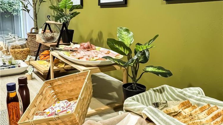 Noa Hotel Restaurant