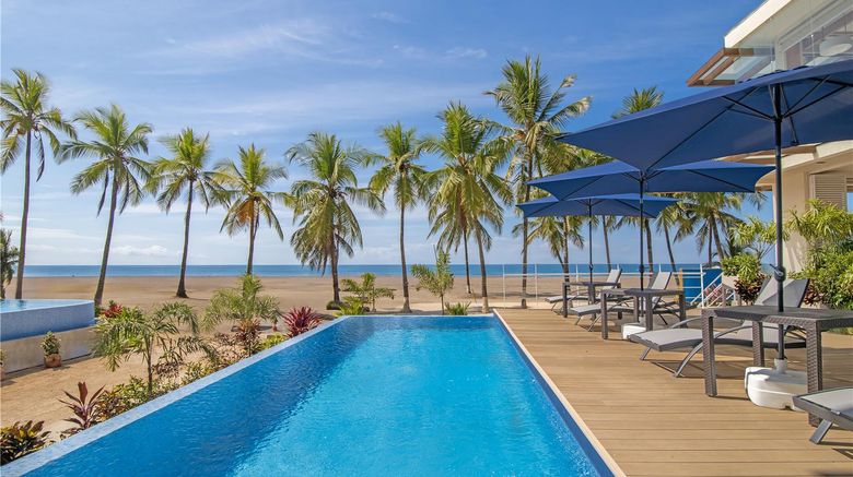 <b>Monte Carlo Luxury Condominiums Pool</b>. Images powered by <a href="https://iceportal.shijigroup.com/" title="IcePortal" target="_blank">IcePortal</a>.