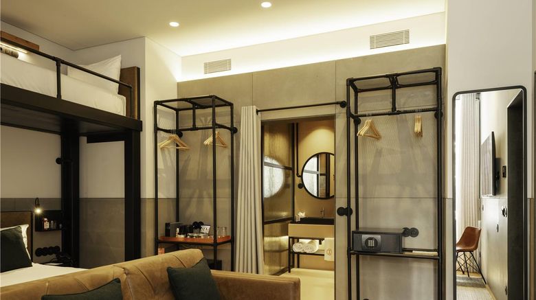 <b>Inspira Santos Boutique Hotel Suite</b>. Images powered by <a href="https://iceportal.shijigroup.com/" title="IcePortal" target="_blank">IcePortal</a>.