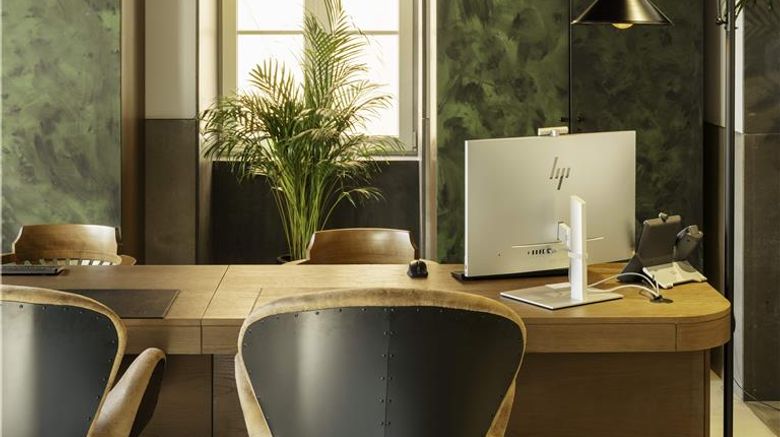 <b>Inspira Santos Boutique Hotel Lobby</b>. Images powered by <a href="https://iceportal.shijigroup.com/" title="IcePortal" target="_blank">IcePortal</a>.