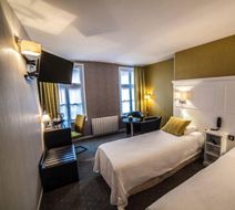 Les Hauts de Montreuil Room