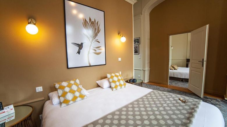 <b>Les Hauts de Montreuil Room</b>. Images powered by <a href="https://iceportal.shijigroup.com/" title="IcePortal" target="_blank">IcePortal</a>.